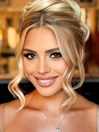 Single Violeta from Timişoara, Romania