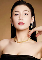 Lu Ze (Zoe) from Zhengyuan, China