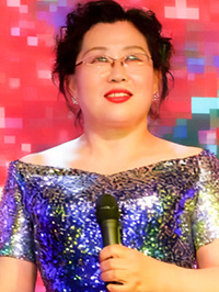 Asian Bride Hui Min from Yinchuan