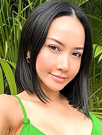 Asian Bride Tu Sen from Ho Chi Minh City