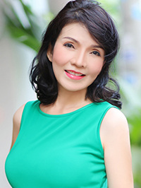 Asian Bride Tuyet from Ho Chi Minh City