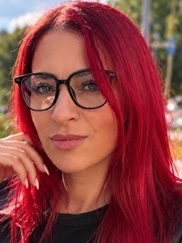 Russian single woman Oksana from Kyiv