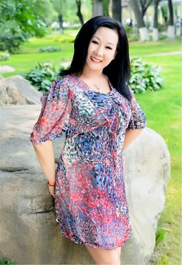 beautiful singles Xiaoshi (Liz)