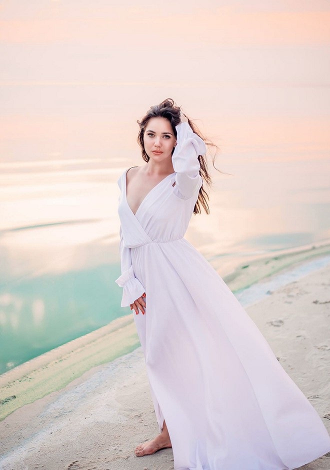 魅力的なシングルNatalia