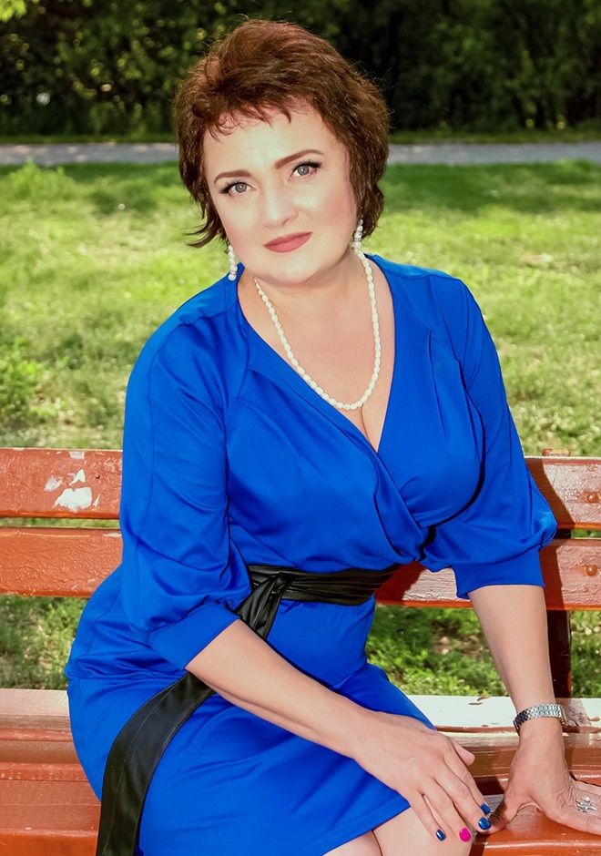 beautiful singles Elena