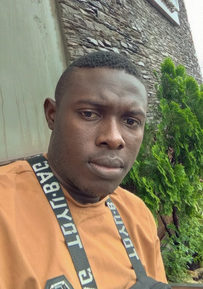 beautiful singles Eddy