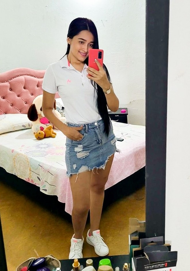 beautiful singles Darly Xiomara
